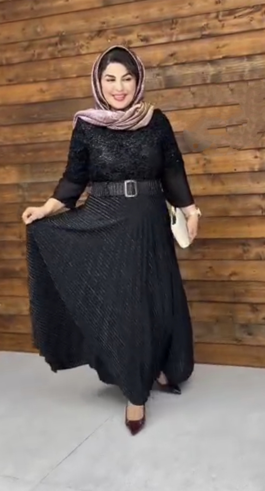 دامن مجلسی پلیسه دار تمام کلوش شاین دار